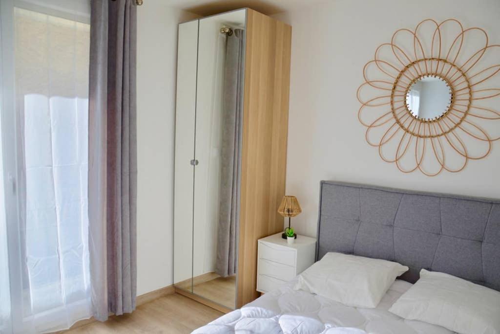 Dolmen Adrien 5 Apartment Tours Luaran gambar