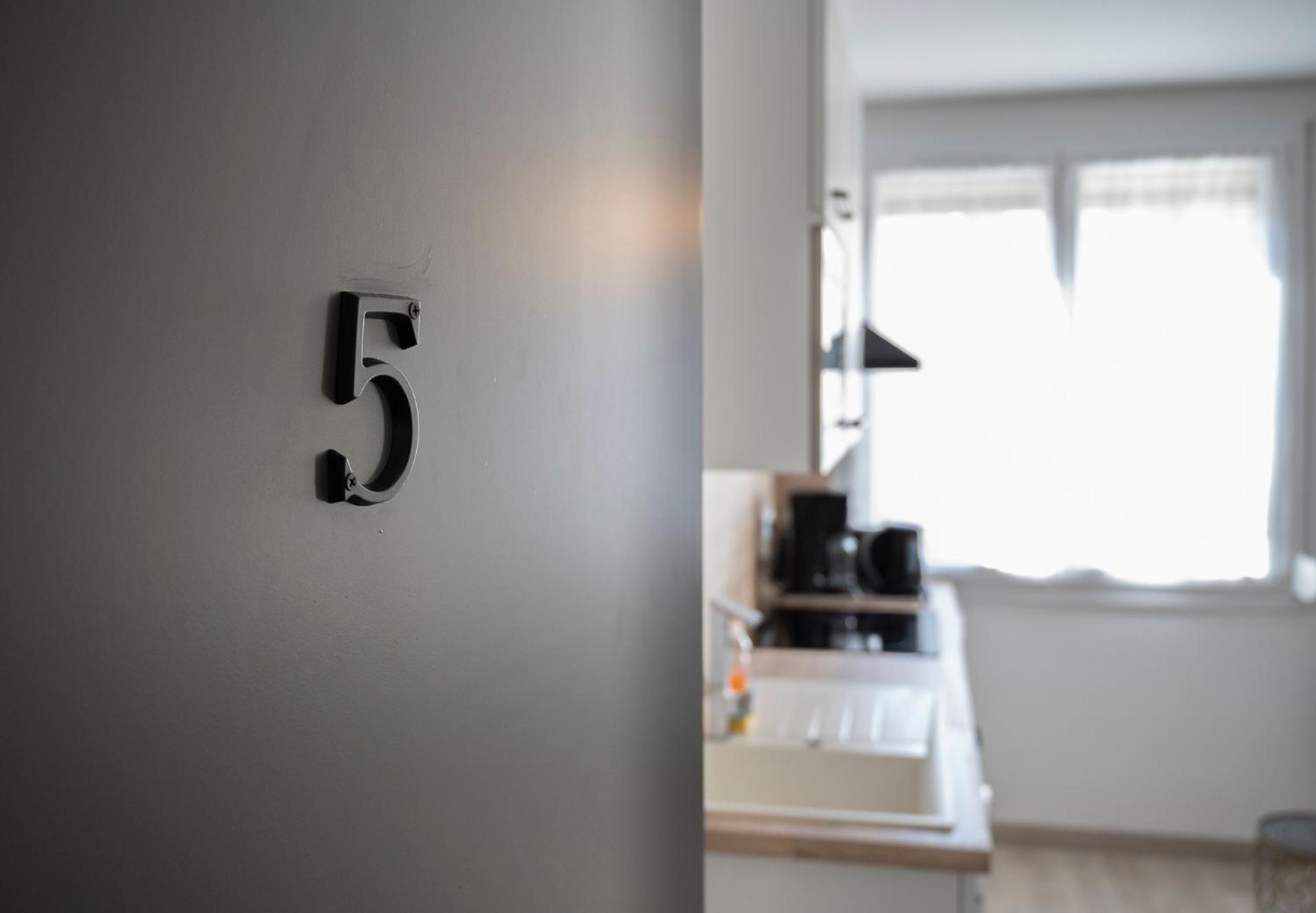 Dolmen Adrien 5 Apartment Tours Luaran gambar