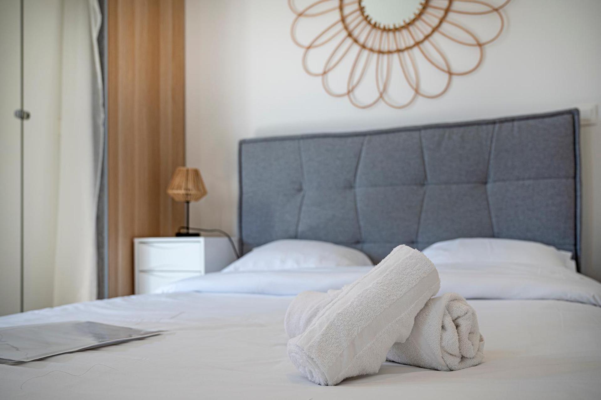 Dolmen Adrien 5 Apartment Tours Luaran gambar